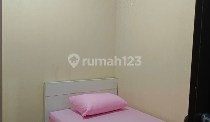 Di sewakan Apartemen Green Pramuka tipe 2BR furnish
