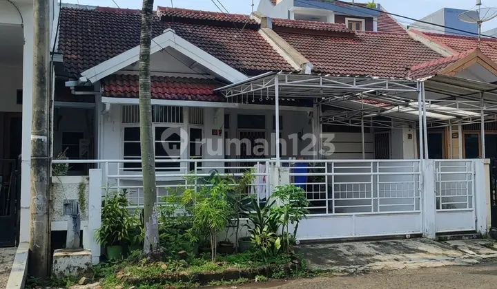 House for Rent in Gading Serpong Sector 1B