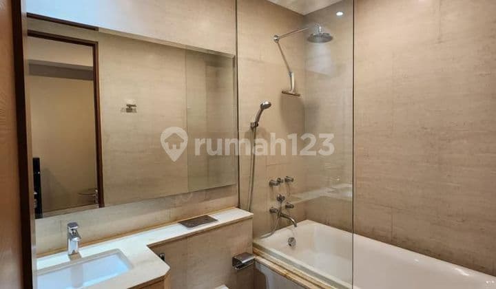 Condominium Taman Anggrek Residences 1 Br Furnish