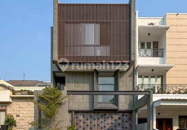 Dijual Rumah Baru Siap Huni di Lebak Bulus Jakarta Selatan