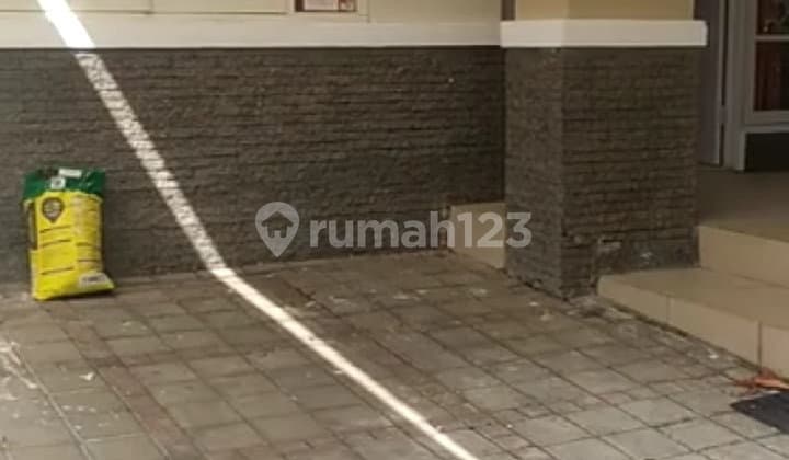 Rumah 2 Lantai Di KBP Siap Huni Lokasi Nyaman Asri
