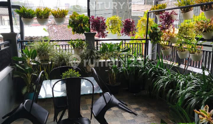 Rumah dan Kos Aktif 17 Kamar Dekat Kampus Itb, Sayap Dago, Bdg.