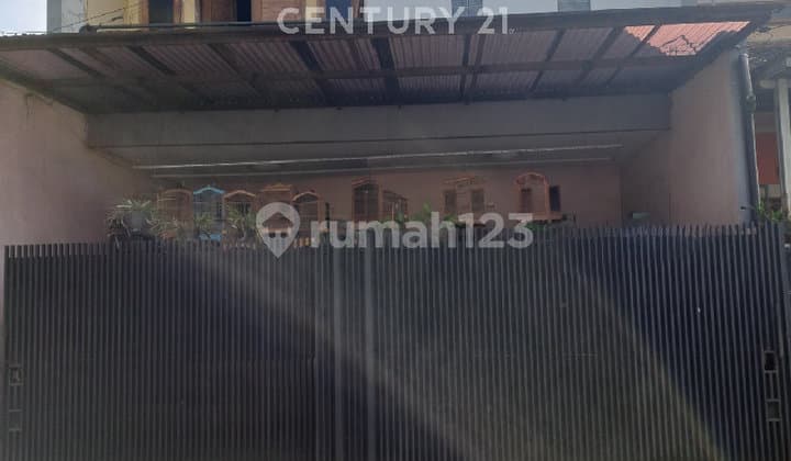 Rumah Siap Huni Komplek Pharmindo Strategis