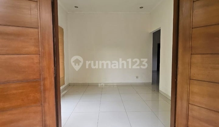 Rumah Bagus Hook 2 Lantai Di Puri Bintaro di Bintaro