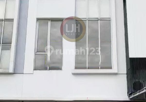 Dijual Ruko Satrio Square Bekasi Hadap Jalan Utama