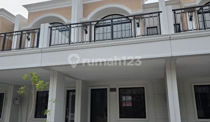 Disewakan - Rumah 2 Lantai Pik2 Cluster Terdepan Ukuran 4.5X10