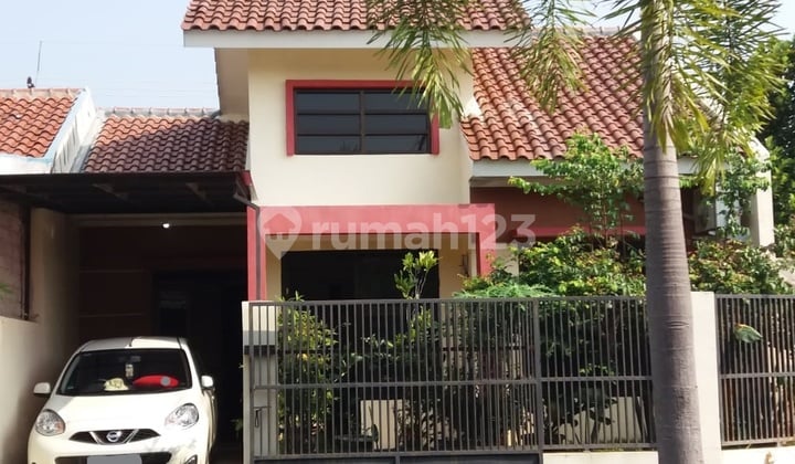 Rumah Hoek di Jl. Panji - Subang