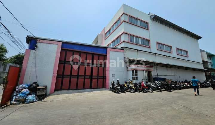 Gudang Bagus Ada Kantor Dikapuk Jarang Ada