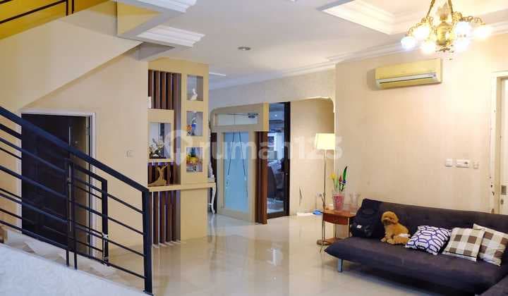 For Sale 3-Story House Janur Elok Kelapa Gading (dj)