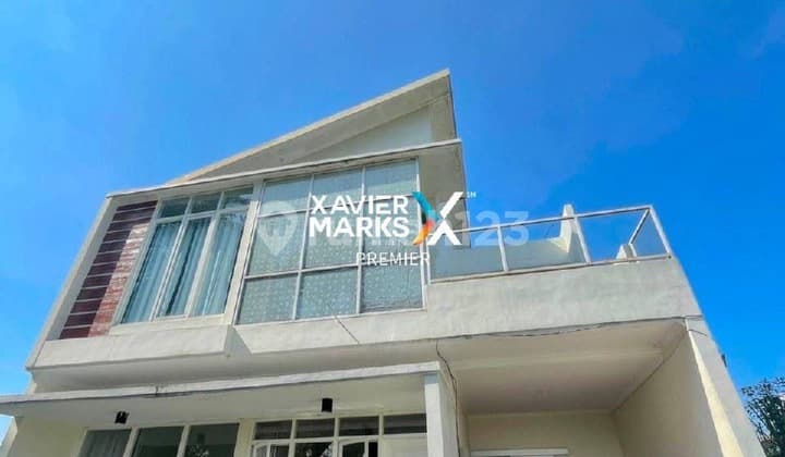 Dijual Villa Terawat 2 Lantai Semi Furnish di Temas Batu