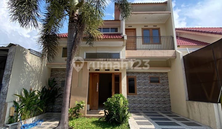 Di Jual Rumah Baru 2 Lantai di Tunggulwulung Suhat Kota Malang