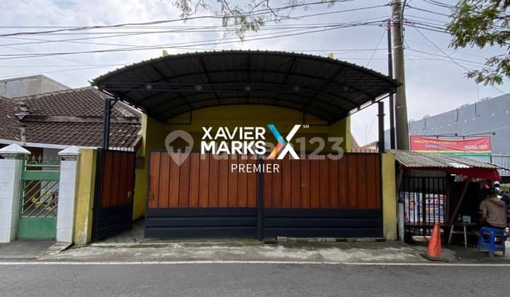 Disewakan Bangunan 2 Lantai Cocok Utk Ruang Usaha / Home Industri