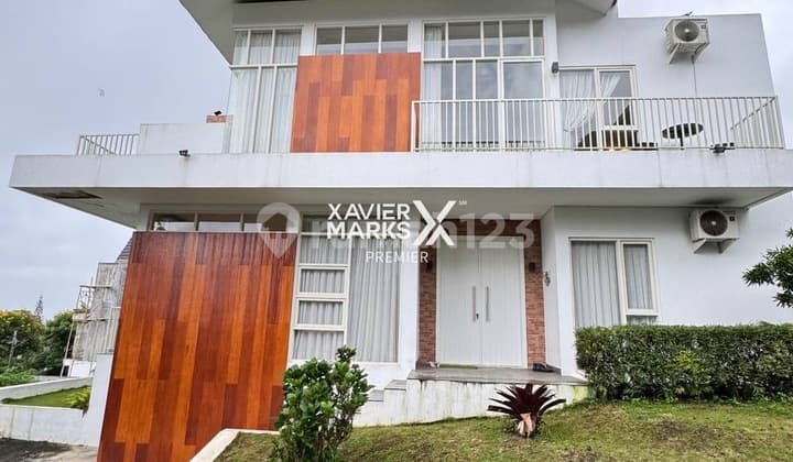 Dijual Villa Full Furnished di Amarta Hills Batu