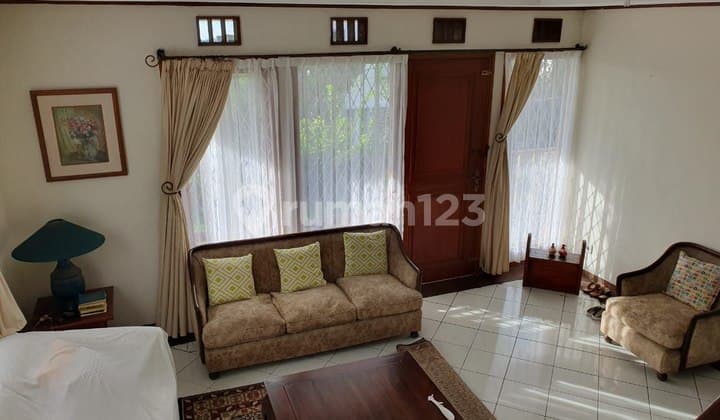 dijual rumah asri dan nyaman siap huni full furnish dago pakar bandung