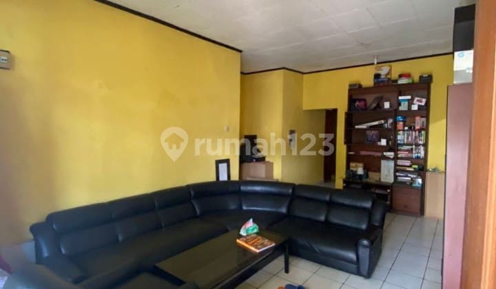 dijual rumah besar posisi hook di padalarang