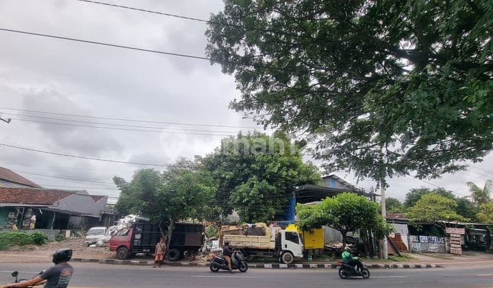 Large Land on the Side of Mahendradata Road For Sale