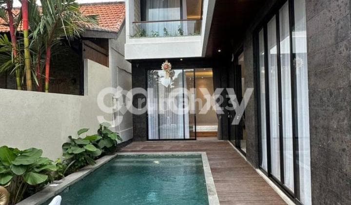 Brand New Villa 2 Lantai di Pantai Batu Bolong Canggu Badung, Bali