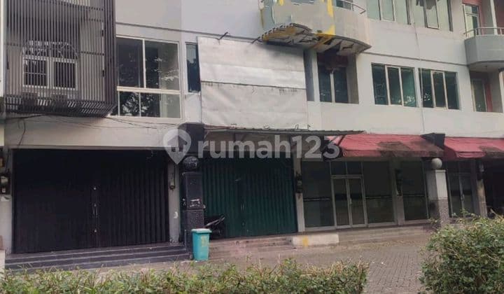 J2130-cb%0£ Ruko 3 Lantai 5x15 M2 Row Jalan 4 Mobil Traffic Padat Di Joglo Raya