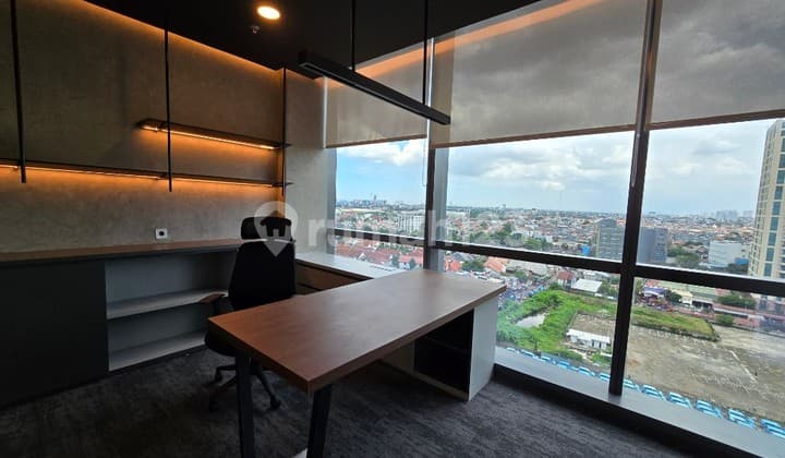 Sewa Kantor Fully Furnished dan Siap Pakai Pakuwon Tower Jakarta