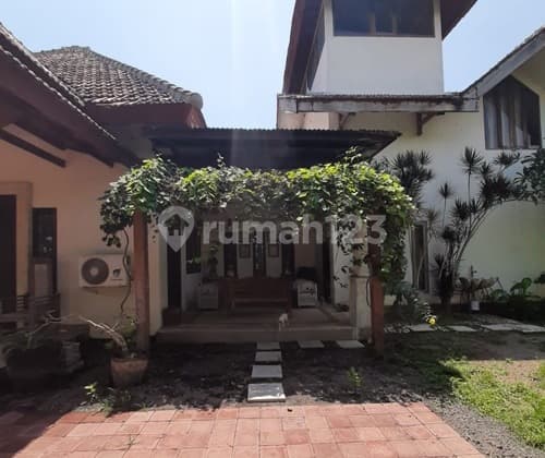 Dijual Rumah Tanah Besar Adem Aman Di Kuta Utara