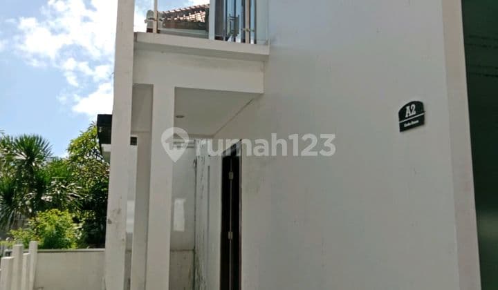 Rumah Mewah Dua Lantai Renon