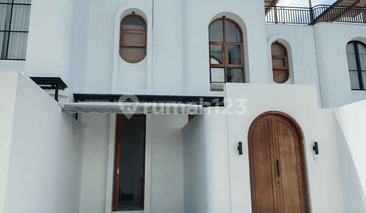 Luxurious Executive Villa at Infinity Balangan