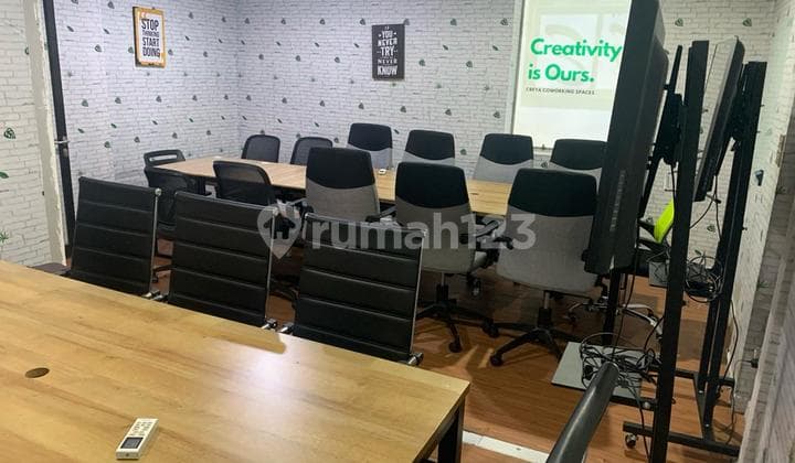 Sewa Ruang Kantor Murah Untuk 16 Orang di Jakarta Barat