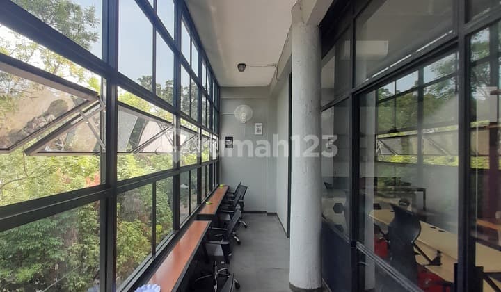 Sewa Ruang Kantor Harian di Bandung