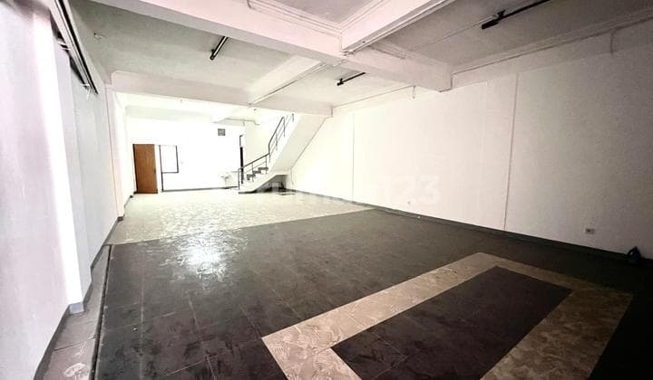 Ruko Strategis Yang Cocok Untuk Segala Usaha Dii Tengah Kota Bandung