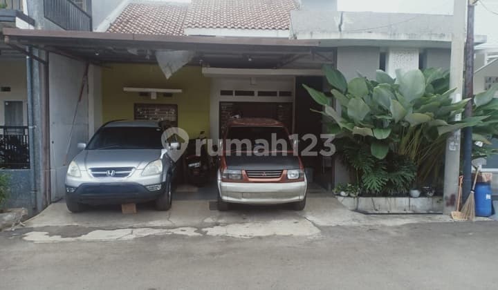 Homy 3 Bedroom House Near Telkom University