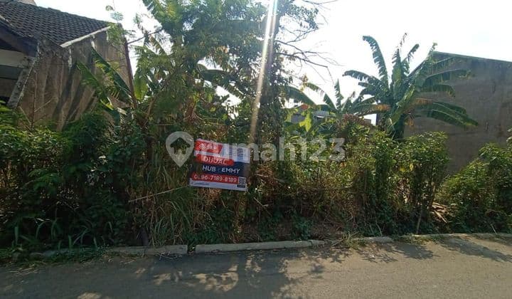 Affordable land in a strategic location for building a house in East Bandung.
