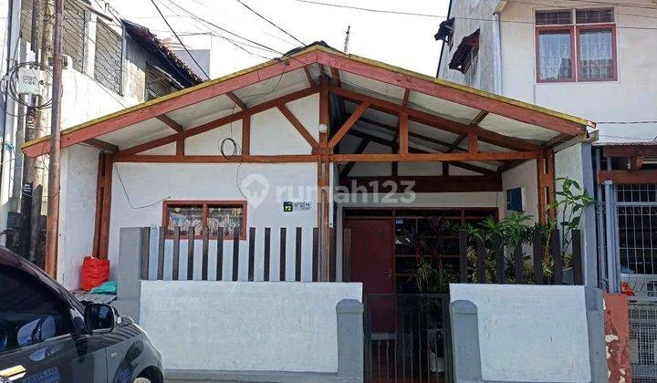 Rumah 1 M-an Di Bandung Utara Rumah 1 M-an Di Bandung Utara