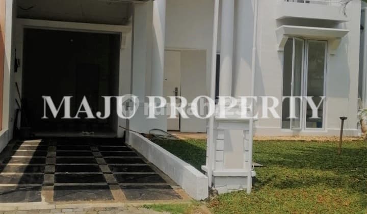 Rumah Bagus 2 Lantai Di Kota Wisata
