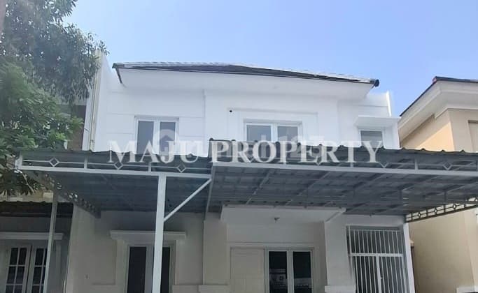 Rumah Bagus 2 Lantai di Kota Wisata, Negoable