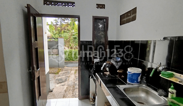 For Rent Comfortable Clean Move-in Ready House in Padasuka Cimahi