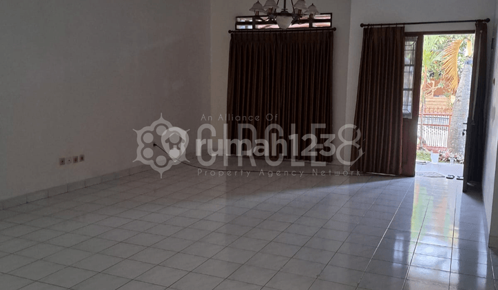 Disewakan Rumah 2 Lantai Siap Huni di Pondok Hijau Bandung