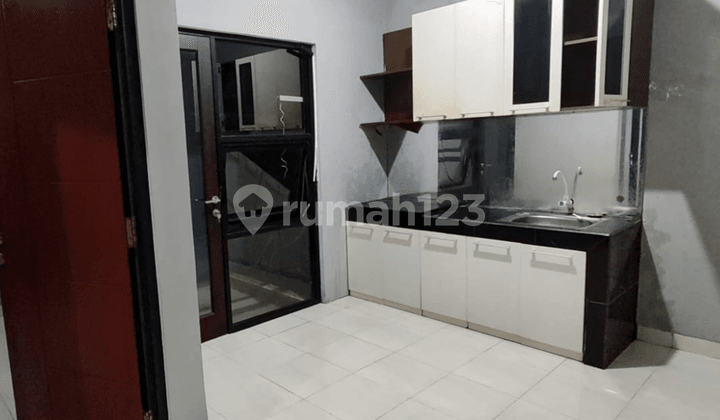 Rumah Bagus Unfurnished Sariwangi, Bandung