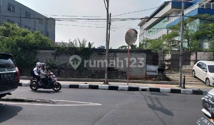 Cheap Commercial Land for Sale by the Main Road Below NJOP, Rawamangun