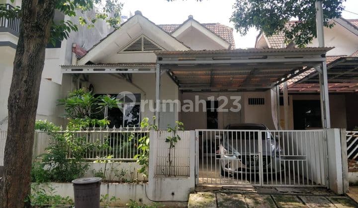 For Sale House in Giri Loka 1, Bsd City, Serpong, South Tangerang, Banten