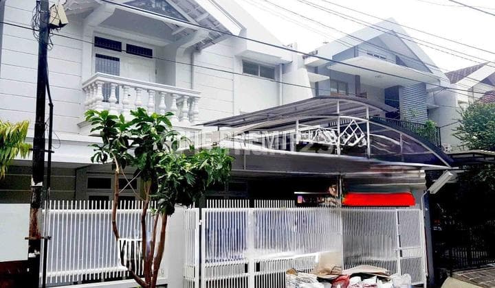 WTS / Dijual Rumah Siap Huni di Jalan Kelapa Puan Timur, Kelapa Gading Permai, Jakarta Utara, Jakarta