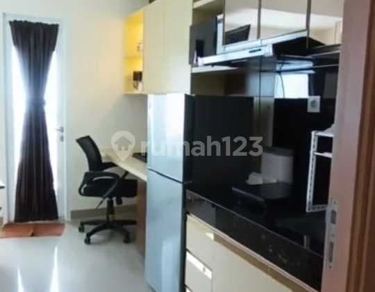 WTL / For Rent Ready-to-Occupy Apartment, Fully Furnished, and Strategic Location at B Residence Tower Tulip, BSD City, Pagedangan, Tangerang, Banten