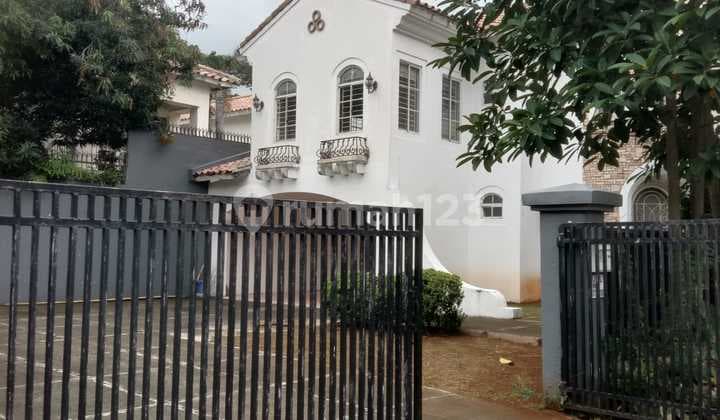 Wts Dijual Rumah di Jalan Halmahera, Lippo Karawaci Utara, Cibodas, Tangerang, Banten