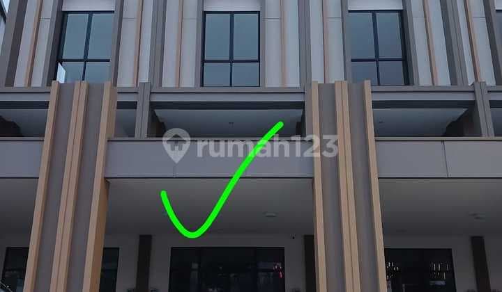 Wtl / Disewakan Ruko Siap Pakai dan Lokasi Strategis di Illago Grande, Gading Serpong, Kelapa Dua, Tangerang, Banten