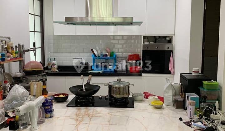 Dijual Rumah Hook di Green Lake City