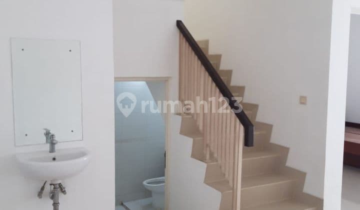 Disewakan Rumah di Green Lake City Cluster Amerika