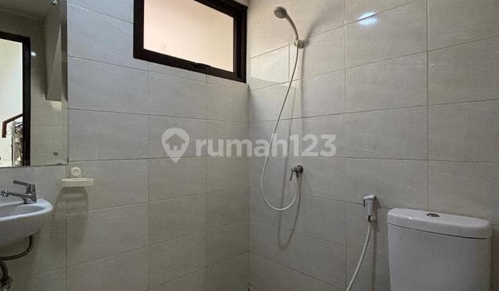 4Xia - House for Sale in Banjar Wijaya Cluster Anigree