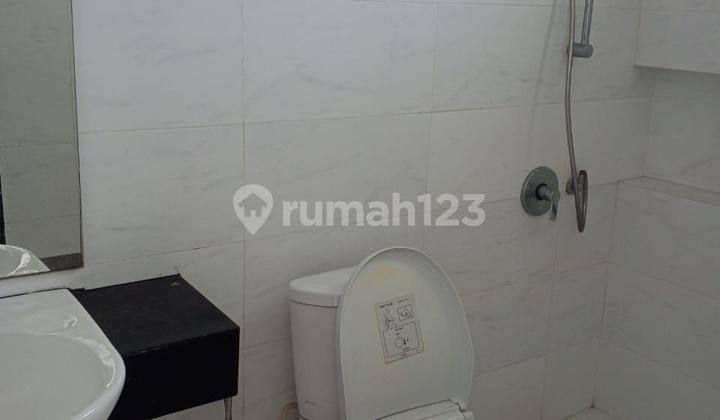 2Ald - Disewa Rumah Green Lake City Cluster East Asia Uk 6X18