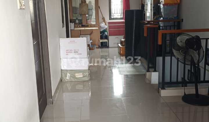 10THE - Rumah di Poris