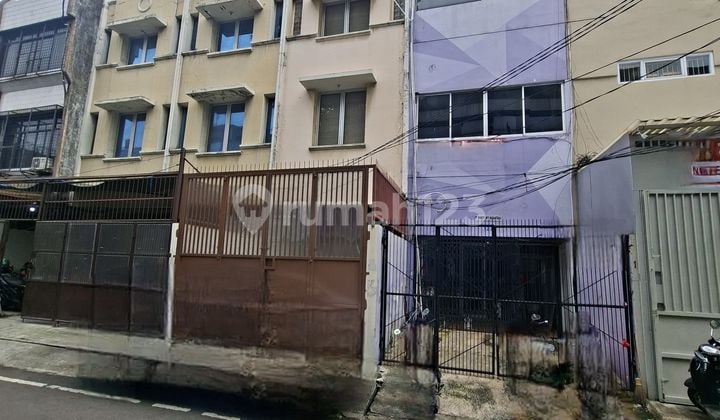 Di Jual Ruko Komersil 4 Lantai di Hayam Wuruk
