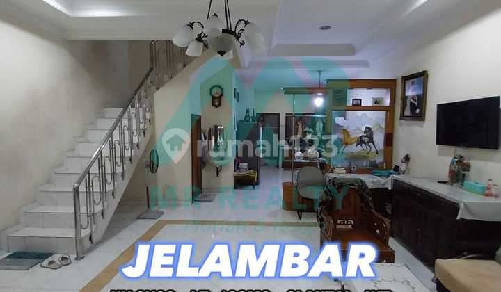 ** Rumah di Jelambar 2 Lantai SHM Butuh Renovasi Selatan**